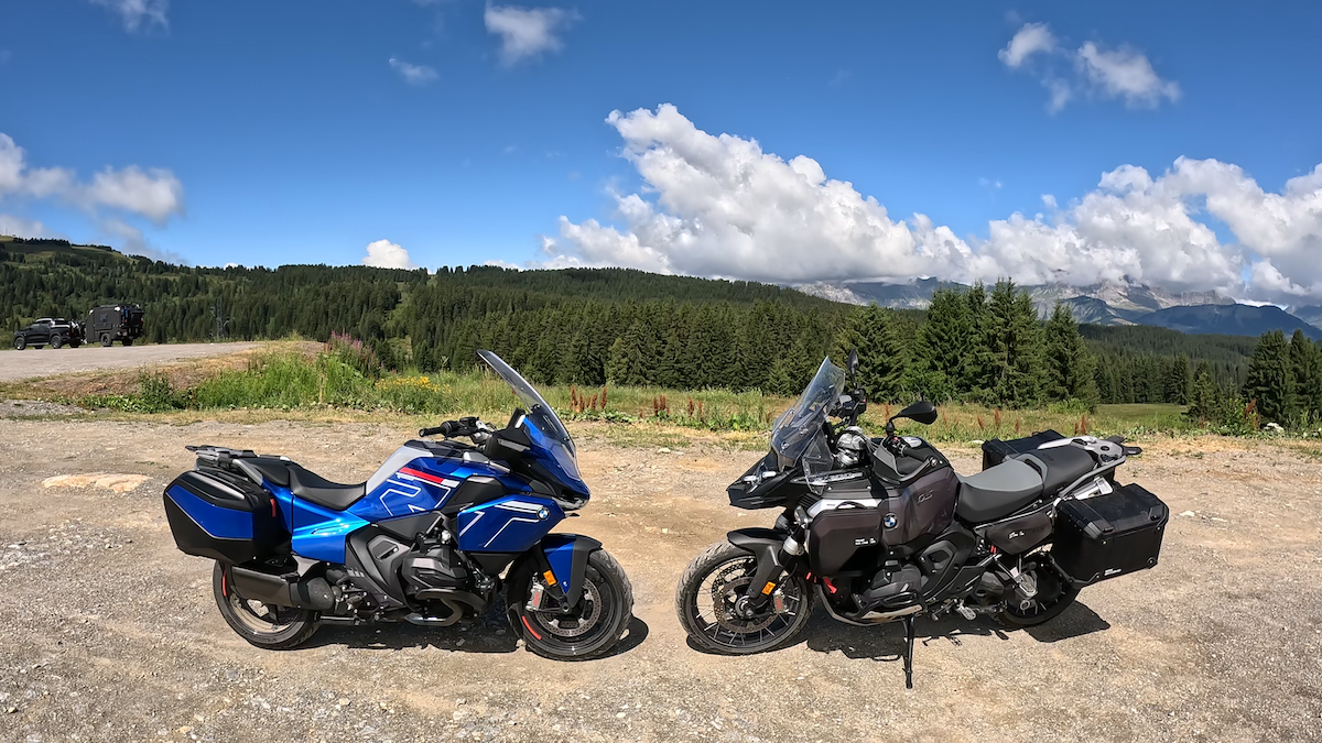 comparatif bmw r 1300 gs r 1300 rt